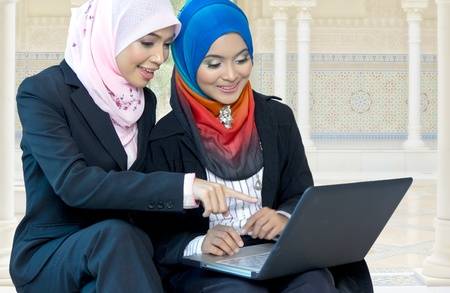 Pentingnya Punya Website di Jaman Serba Internet